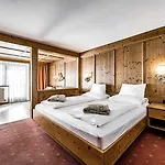 Alpina - Adults Only 4* Sölden