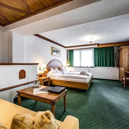 Alpina - Adults Only Hotell 4*