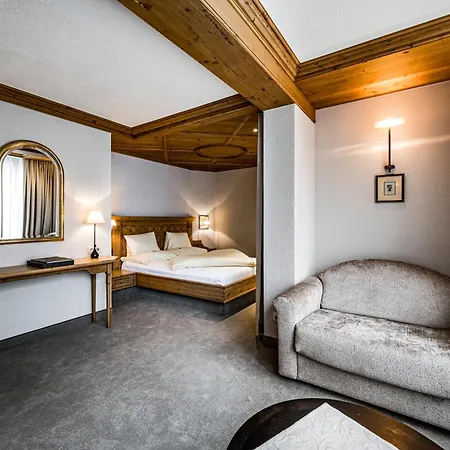 Alpina - Adults Only 4* Зёльден