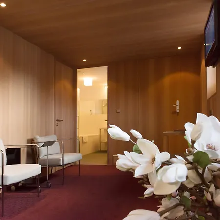 Hotell Alpina - Adults Only