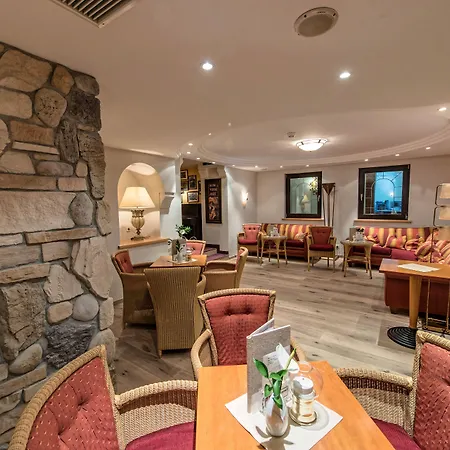 Alpina - Adults Only Hotell 4*