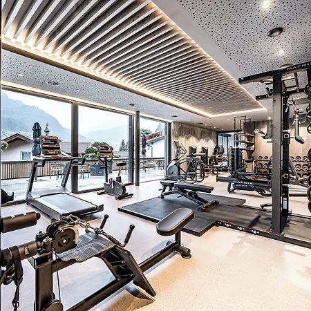 Hotell Alpina - Adults Only 4*