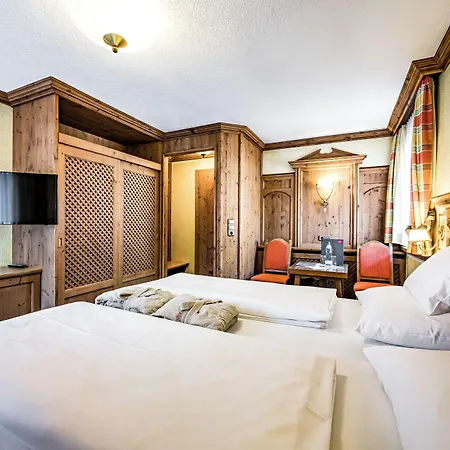 Hotell Alpina - Adults Only