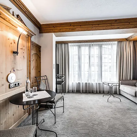 Alpina - Adults Only 4*