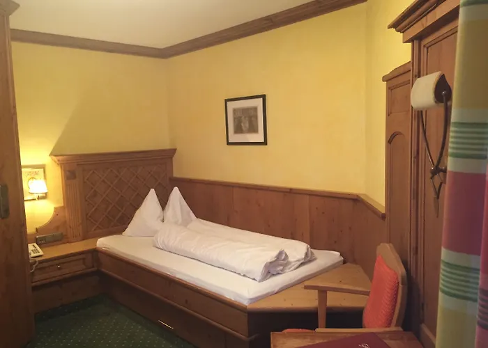 Alpina - Adults Only 4*