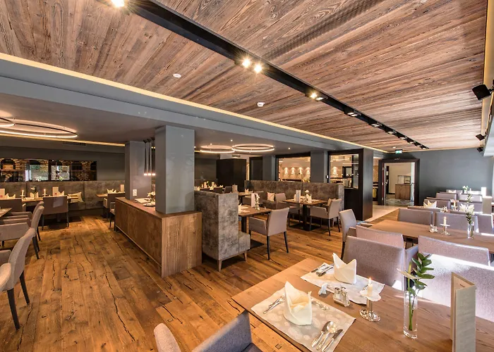 Alpina - Adults Only 4*